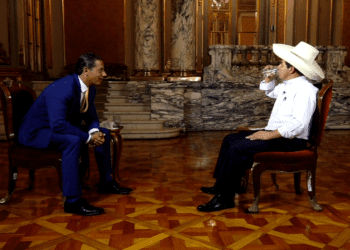 KO desde la esquina azul de Fernando del Rincón, a la esquina roja de Cerrón