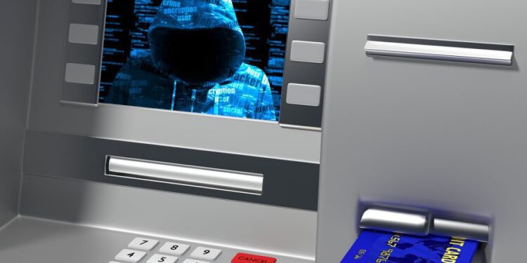 La exclusión financiera a los adultos mayores debe revertirse de inmediato