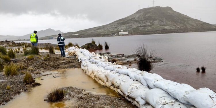 Pasco: Inminente desborde de relavera Quiulacocha