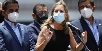 La oposición de la oposición: Cuando no hay liderazgos, sino intereses