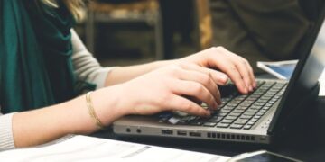 Las redes sociales lideran la batalla por un país libre de incompetencias