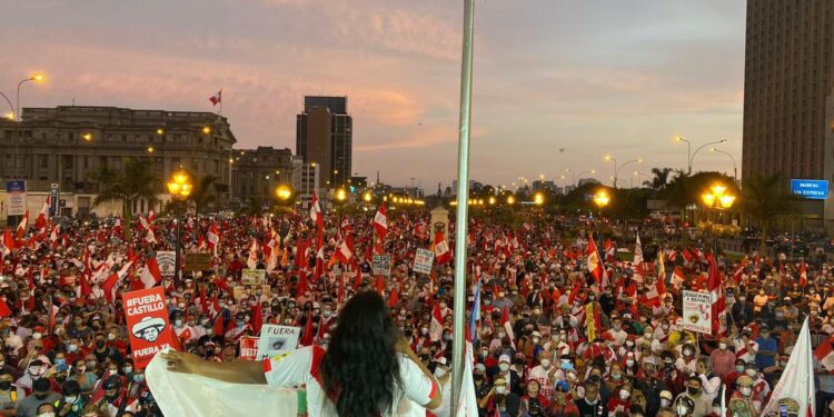 Las calles son del pueblo, no del comunismo