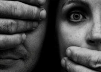 Vivimos sometidos a la impunidad y el conformismo del silencio