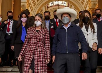 ¿Existe un acuerdo para mantener en el gobierno a Castillo, Boluarte y los alfiles de Cerrón y la Mendoza?