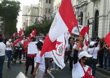Las calles no reflejan el sentir mayoritario de la ciudadanía