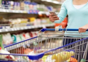 Consumo privado creció 11,7% el 2021. ¿Cómo impulsarlo aún más el 2022?