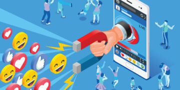 Los “influencers” que piden más dinero para defender al gobierno, han regresado