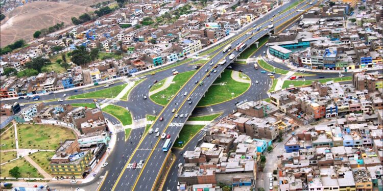 Lima Norte resiste: Pese a todo, la economía se mueve en estos distritos