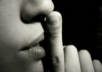 ¿Por qué nos incomoda tanto el silencio?