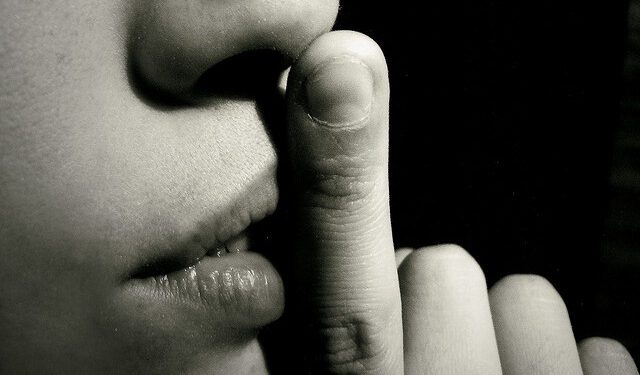 ¿Por qué nos incomoda tanto el silencio?