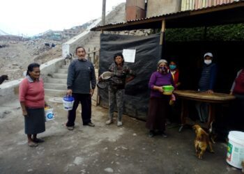 ComexPerú: La pobreza multidimensional afectó al 39,8% de peruanos el 2021