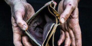 Mayor riesgo de caer en la pobreza: Vulnerabilidad monetaria afectó al 34,6% de la población a nivel nacional