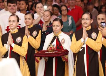 Los Heraldos del Evangelio y la comunión con la Iglesia