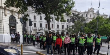 La indignación toca tu puerta por última vez: ¿Vas a abrir o seguirás escondida?