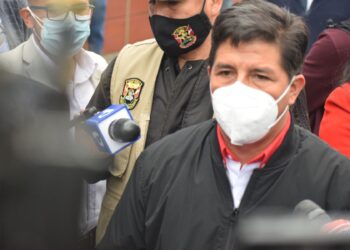 28 de julio, la escena política: no hay vacancia, no hay inhabilitación