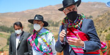 La república caviar y la destrucción de las instituciones