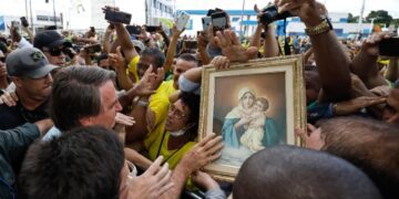 Encuesta Brasmarket: Bolsonaro crece a 43,5% y Lula se estanca en 30,5%  