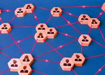Caos político y caos general: ¿Necesitamos descentralización o regionalización?