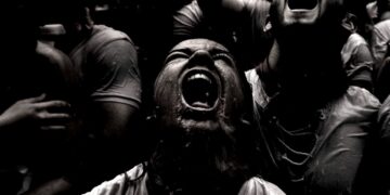 Ideologías y desenfrenos: Olas que revientan y revuelcan