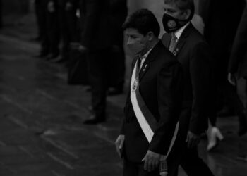 El gobierno es derrotado, el presidente debe ser procesado