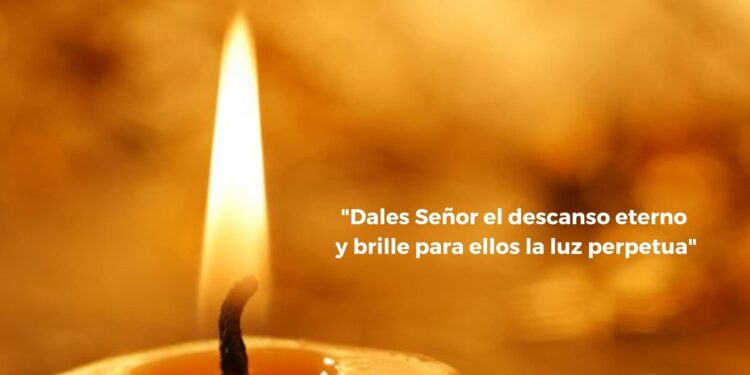 Homilía del P. Manuel Tamayo: “Sobre los muertos las coronas”