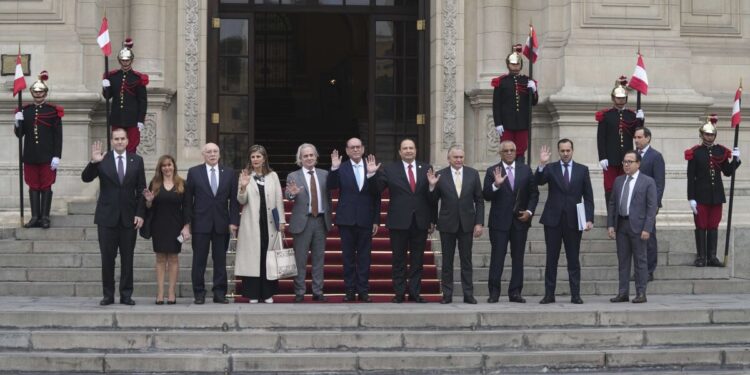 OEA: No es odio, no es amor, son negocios