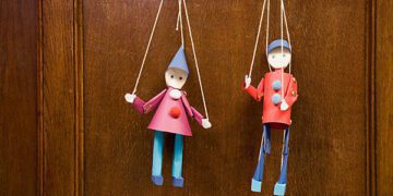 Concentrados en una pelea sin rivales: ministros vs congresistas