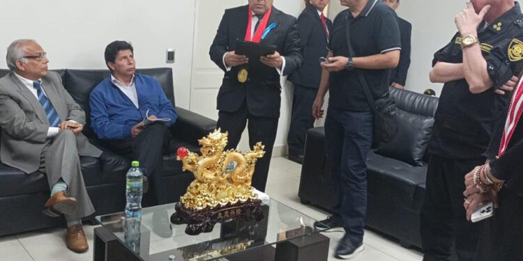 El dictador mentiroso, capturado en plena fuga: un cobarde