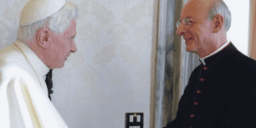 “Demos gracias a Dios por Benedicto XVI, un humilde trabajador de la viña del Señor”