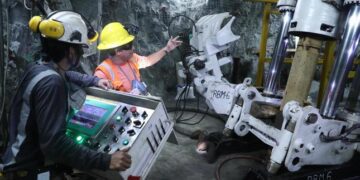 Una luz de esperanza: producción nacional mejora poco a poco, gracias al sector privado