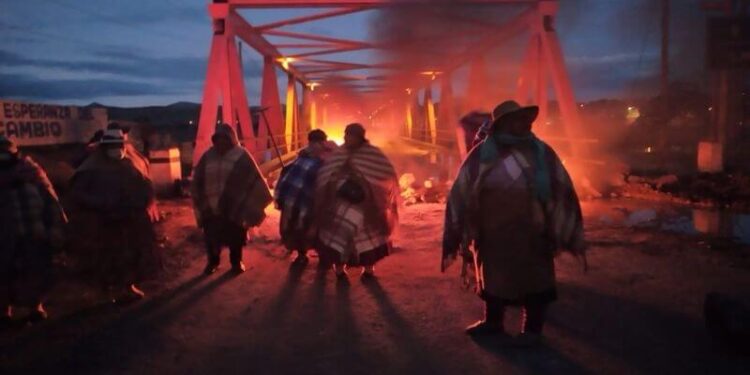 Extremistas bolivianos ingresan al Perú para promover la violencia subversiva