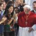 Ratzinger advierte contra protestantización de eucaristía y acceso a confesión