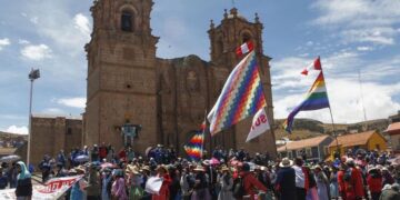 ¿Cuál “nación”, qué “ciudadanos”? Somos Peruanos, no aymaras por encima del Perú