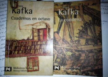 Cuadernos en octavo: Los Aforismos de Kafka