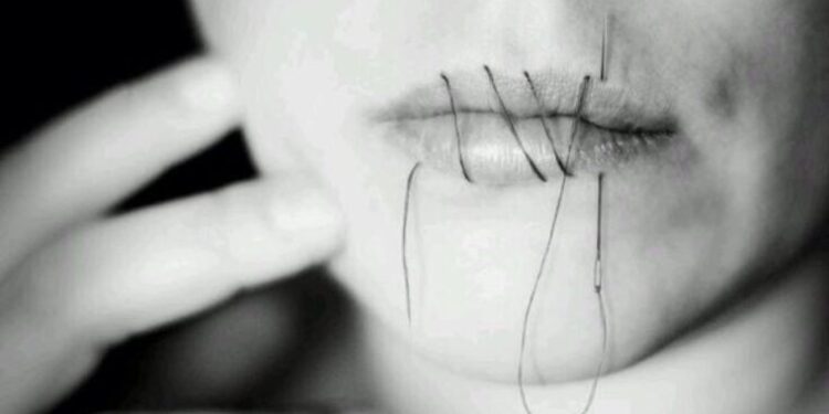 La izquierda, sigue en ritmo de extinción y auto censura militante