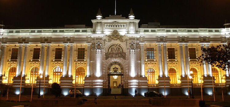 La incapacidad congresal de entender el rol del Congreso de la República