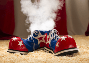 Bloqueos, incendios y fracasos: la izquierda desaparece