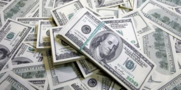 El nivel de Reservas Internacionales Netas totalizó US$ 74 921 millones, mayor en US$ 3 038 millones al cierre 2022