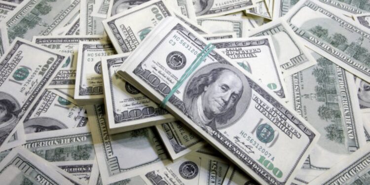 El nivel de Reservas Internacionales Netas totalizó US$ 74 921 millones, mayor en US$ 3 038 millones al cierre 2022