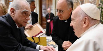 El Papa a los poetas y escritores: La Iglesia necesita su genialidad