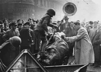 La fe que resistió al nazismo y al comunismo, hoy enfrenta el consumismo