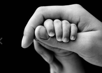 El feminismo bueno y la noble exaltación de la maternidad