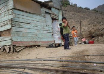 El bolsillo está con huecos y lo que entra, desaparece: ¿economía a la ruina?