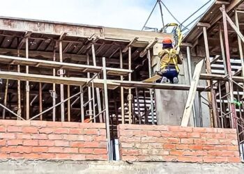 CAPECO: Construcción sigue en negativo y su recuperación depende de gestionar contingencias