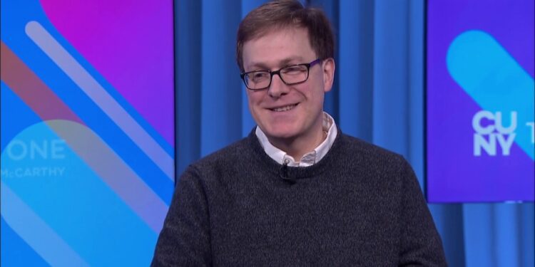 La mente reaccionaria : el conservadurismo desde Edmund Burke hasta Donald Trump