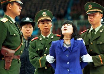 Situación de la Iglesia católica en China: sujeción forzada a las autoridades comunistas