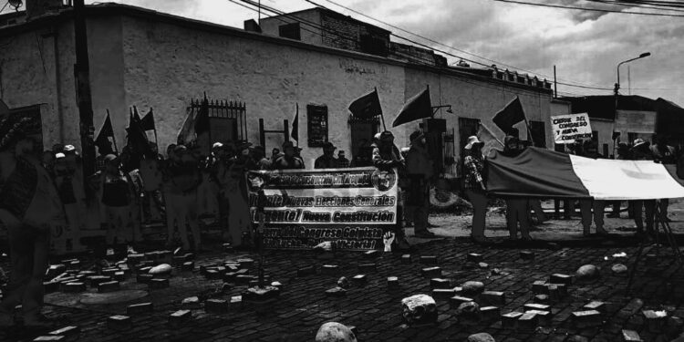 Los neosenderistas de Cerrón, Mendoza, Castillo y su mancha, carecen de convocatoria