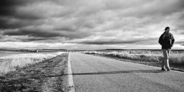 Perú: un país sin agenda política, sin rumbo económico… discutiendo en las redes