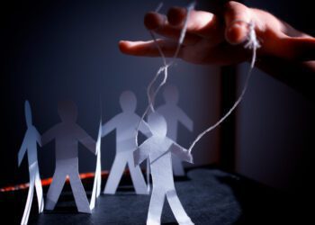 ¿De qué prioridades hablan los sabios de la manipulación impuesta como verdad?