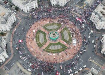 La izquierda del odio no convoca ni a su sombra (que también la odia)